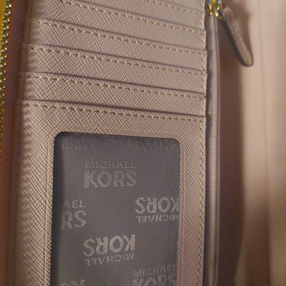 Michael Kors Light Pink Pebbled Leather Wristlet - Picture 4 of 4